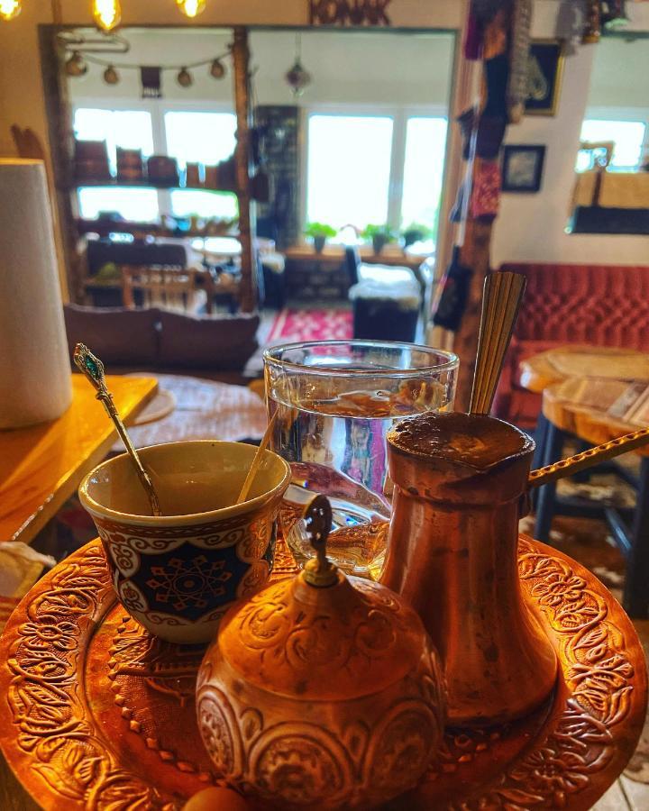 Konak Umoljani *